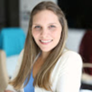 Meet your Posher, Adriana